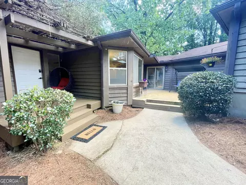 535 Putters Ct, Johns Creek, GA 30022