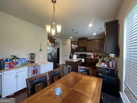 Dining - 12173 Centerra Dr, Hampton, GA 30228 photo 3 of 3