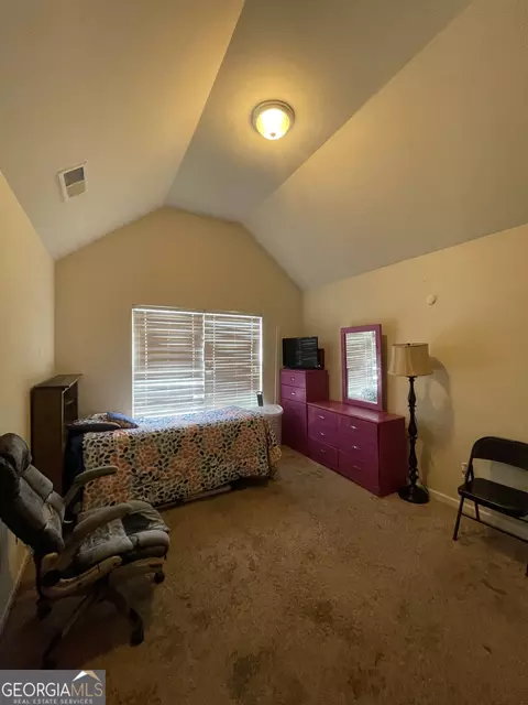 Bedroom - 12173 Centerra Dr, Hampton, GA 30228 photo 4 of 6