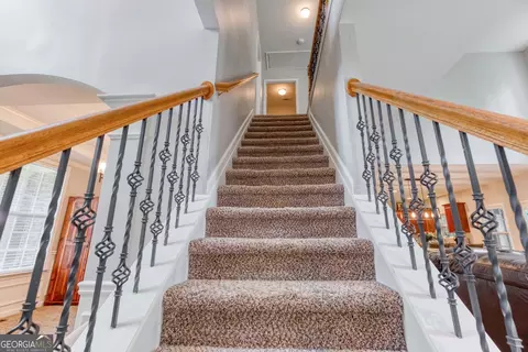 Entry Way - 1017 Panoramic Pointe NE, Buford, GA 30518 photo 8 of 15