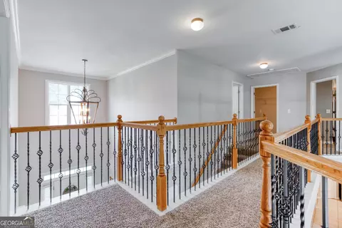 Entry Way - 1017 Panoramic Pointe NE, Buford, GA 30518 photo 11 of 15