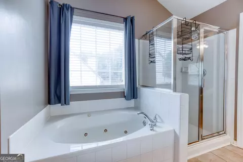 Bath - 1017 Panoramic Pointe NE, Buford, GA 30518 photo 4 of 6