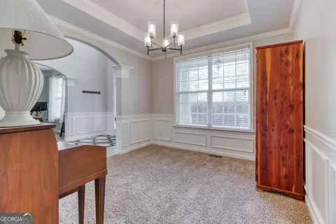 Entry Way - 1017 Panoramic Pointe NE, Buford, GA 30518 photo 3 of 15