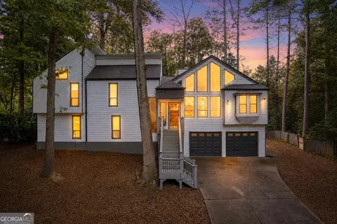 4910 Tremont Dr NE, Marietta, GA 30066