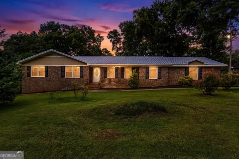 134 Ellen Hand Cir, Cedartown, GA 30125