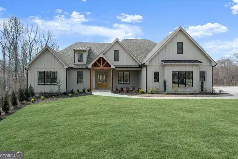 9224 Waldrip Rd, Gainesville, GA 30506