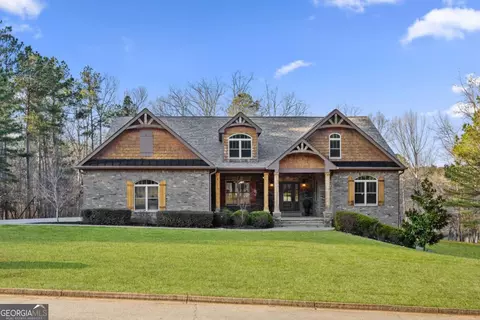 407 Saint Regis Dr, Oxford, GA 30054