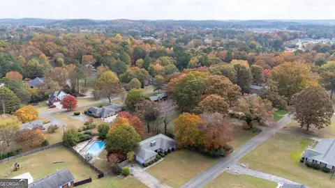 View/Area - 127 Windsor Dr, Calhoun, GA 30701 photo 5 of 8