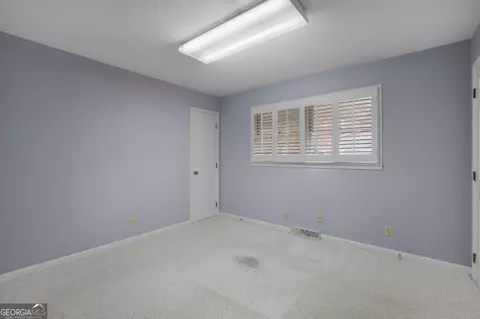 Bedroom - 127 Windsor Dr, Calhoun, GA 30701 photo 1 of 1