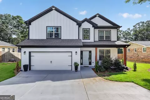 208 Shields St, Winder, GA 30680