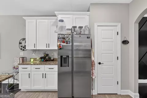 Kitchen - 208 Shields St, Winder, GA 30680 photo 3 of 4