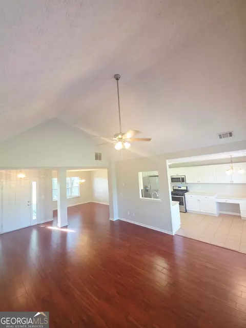 Living - 65 Mills Lndg, Covington, GA 30016 photo 1 of 3