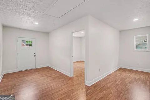 Living - 3 Bonnie Glen Ln, Hampton, GA 30228 photo 4 of 4