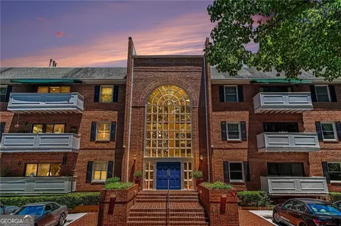 205 Ridley Howard Ct, Decatur, GA 30030