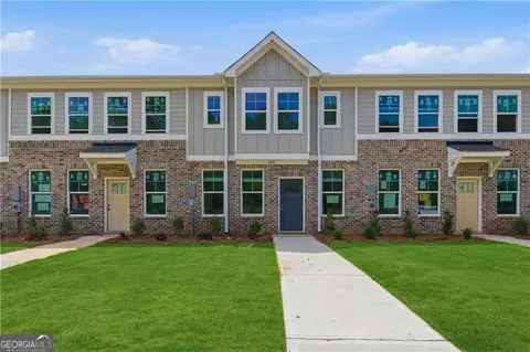 148 Flier Dr, Mcdonough, GA 30253