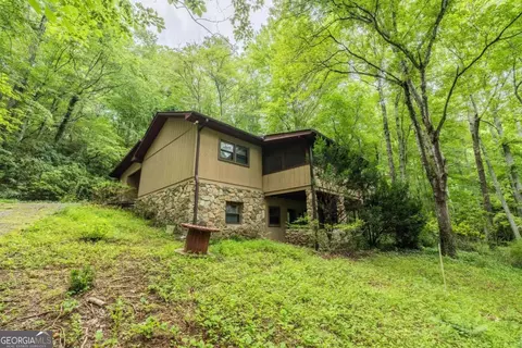 65 Eagle Chase Cir, Dillard, GA 30537