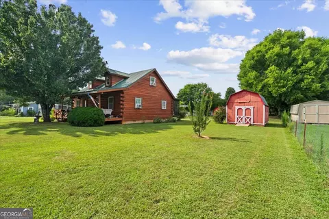 325 Classic Ln, Chatsworth, GA 30705