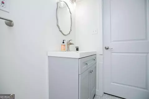 Bath - 130 Forest Hill Rd, Bowdon, GA 30108 photo 8 of 8