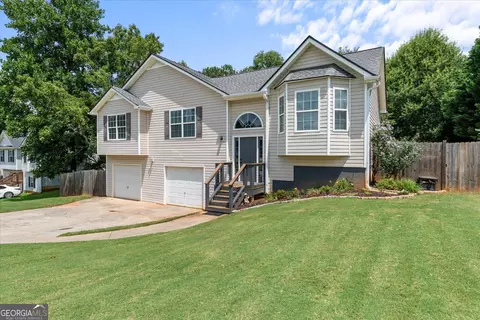 640 Twin Oaks Ln, Dallas, GA 30157