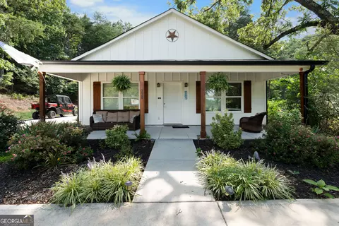 Exterior - 220 Long Rd, Rydal, GA 30171 photo 13 of 16