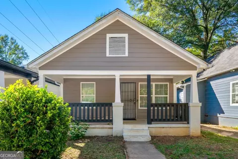 889 Smith St, Atlanta, GA 30310