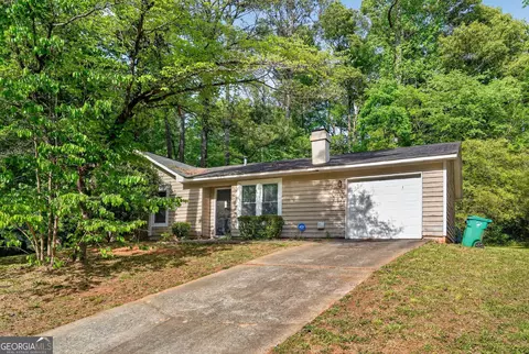 4070 Chimney Ridge Way, Ellenwood, GA 30294