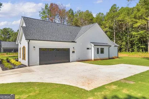 Exterior - 4705 H D Atha Rd, Covington, GA 30014 photo 12 of 12