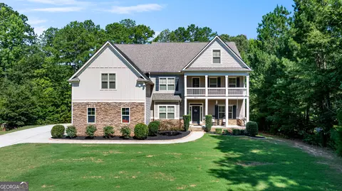 211 Fox Hall Xing W, Senoia, GA 30276