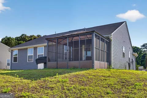 Exterior - 309 Cooper Ln, Calhoun, GA 30701 photo 5 of 7