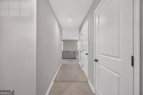 Entry Way - 309 Cooper Ln, Calhoun, GA 30701 photo 1 of 6