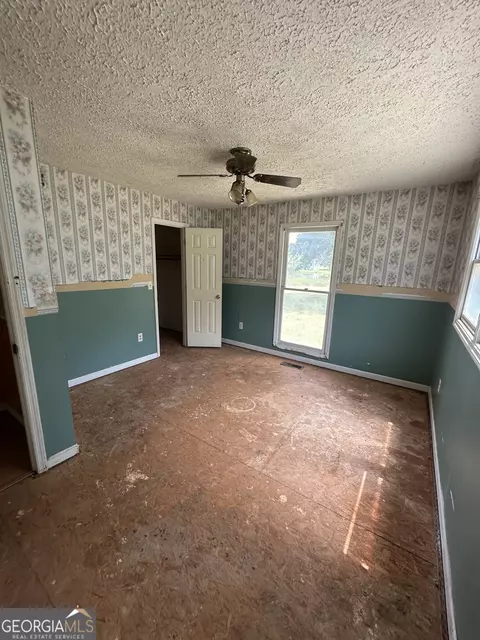 Bedroom - 3891 Hogansville Rd, Lagrange, GA 30241 photo 1 of 2