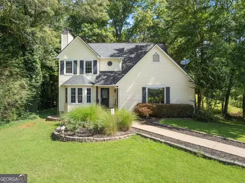 9724 Elliott Family Pkwy, Dawsonville, GA 30536