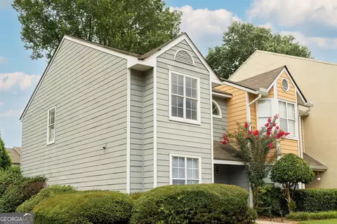 3231 Long Iron Dr, Lawrenceville, GA 30044