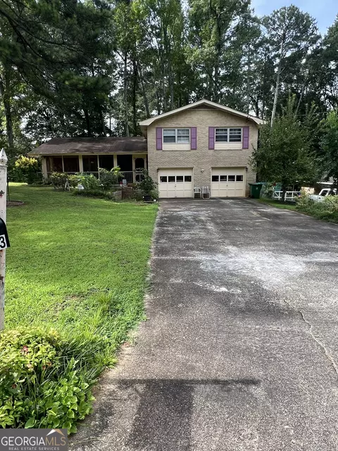 4493 Cherie Glen Trl, Stone Mountain, GA 30083