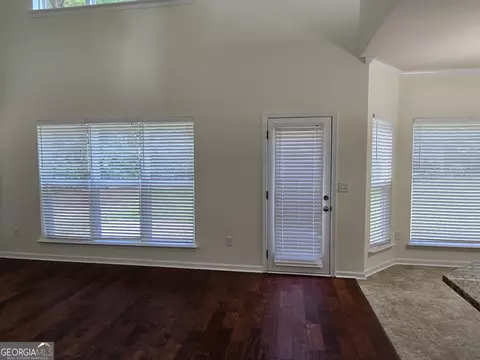 Living - 105 Boston Ct, Lagrange, GA 30241 photo 2 of 3