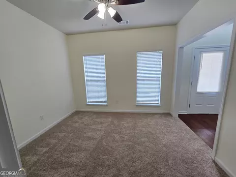 Living - 105 Boston Ct, Lagrange, GA 30241 photo 1 of 3