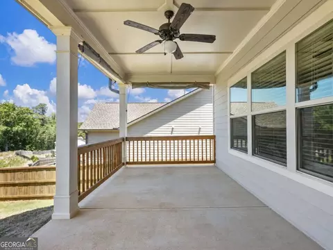 Exterior - 543 Calgary Downs Dr, Winder, GA 30680 photo 3 of 7