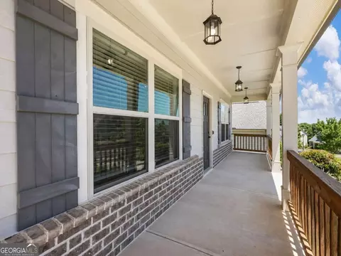 Exterior - 543 Calgary Downs Dr, Winder, GA 30680 photo 4 of 7