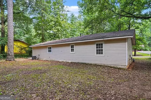 Exterior - 80 Hidden Pines Dr, Covington, GA 30016 photo 2 of 4