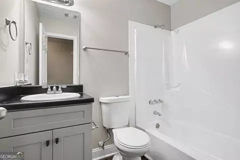 Bath - 80 Hidden Pines Dr, Covington, GA 30016 photo 2 of 2