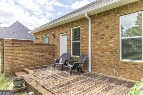 Exterior - 202 Lowpoint Trl, Warner Robins, GA 31093 photo 6 of 12