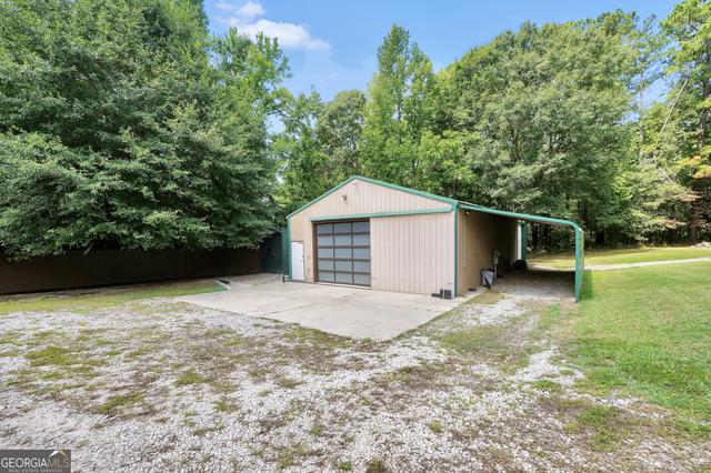 330 Locust Rd, Locust Grove, GA 30248