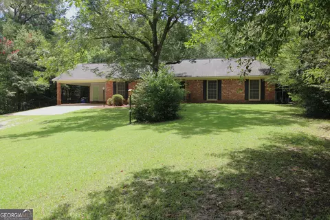 5400 Holland Dr, Columbus, GA 31909