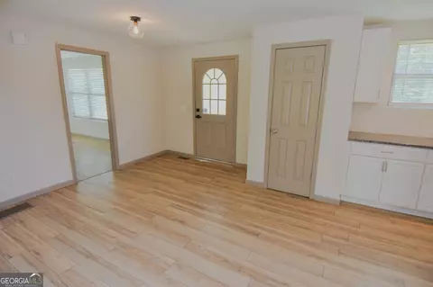 Entry Way - 104 Gainer Rd, Griffin, GA 30223 photo 3 of 3