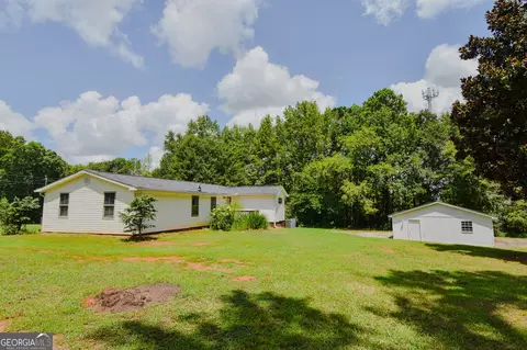 Exterior - 104 Gainer Rd, Griffin, GA 30223 photo 3 of 12