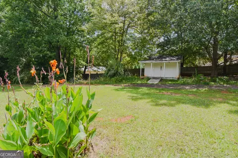 Exterior - 104 Gainer Rd, Griffin, GA 30223 photo 2 of 12