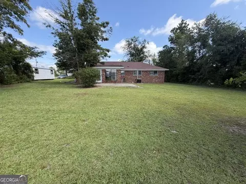 Exterior - 815 Edwards St, Mount Vernon, GA 30445 photo 1 of 1