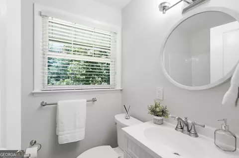 Bath - 3651 Cold Spring Ln, Atlanta, GA 30341 photo 1 of 6