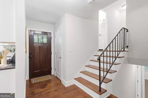 Entry Way - 3651 Cold Spring Ln, Atlanta, GA 30341 photo 1 of 2