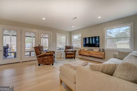 Living - 480 Mitchell Rd, Covington, GA 30014 photo 2 of 2